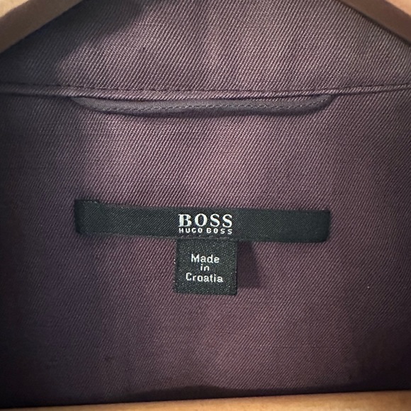 HUGO BOSS jacosa in chocolate. US size 8. Arm length 20” jacket length 20” - Picture 5 of 8